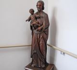 階段　聖ヨセフ像