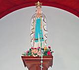 聖堂内　聖マリア像